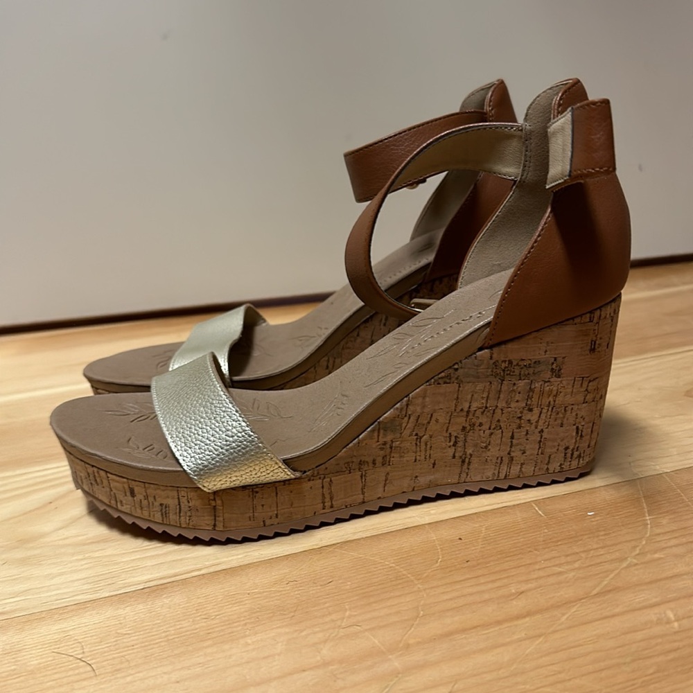 Cl By Laundry - image 2